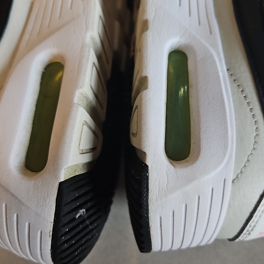 Nike Air Max Sneakers - Picture 9 of 14